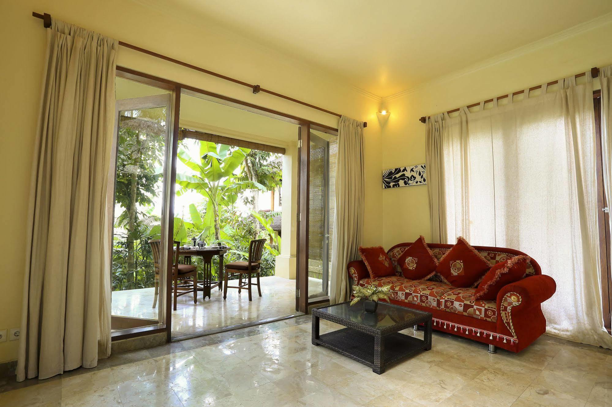 Gayatri Ubud Экстерьер фото