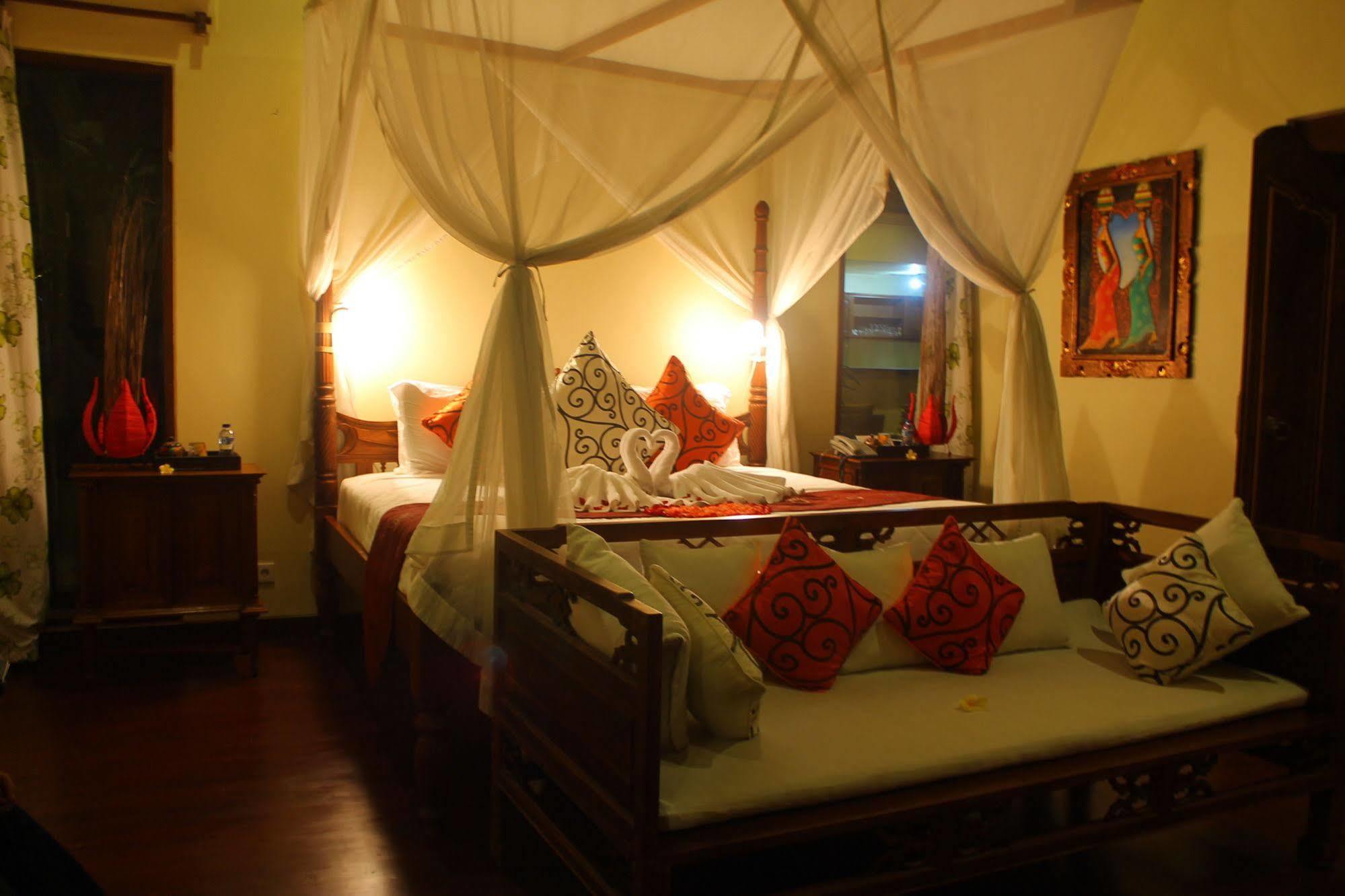 Gayatri Ubud Экстерьер фото