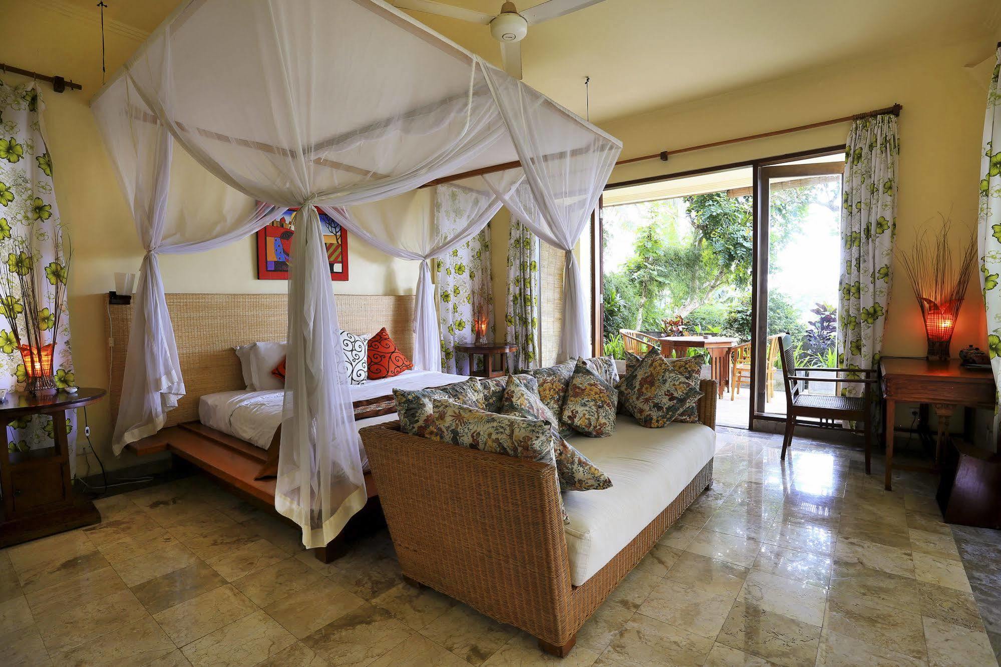 Gayatri Ubud Экстерьер фото